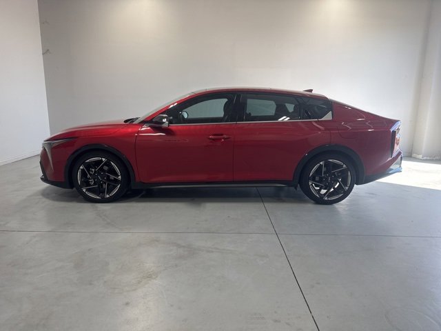 Used 2025 Kia K4 GT-Line w/ GT-Line Premium Package image 10