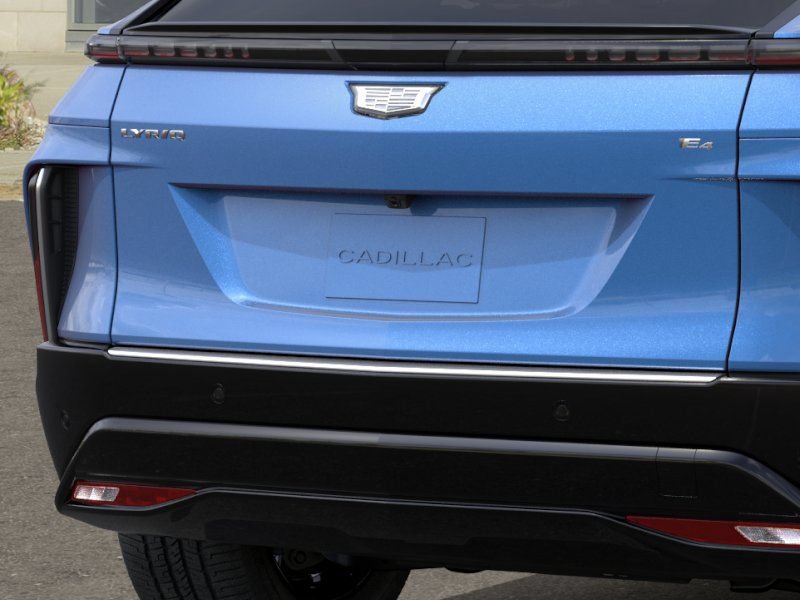 New 2027 Cadillac Lyriq Luxury AWD/4WD image 14