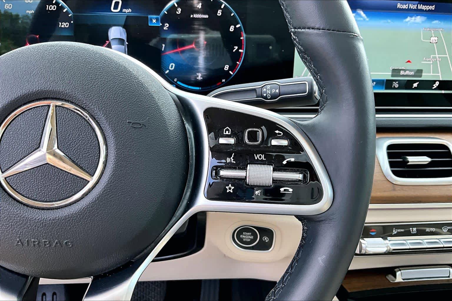 Used 2022 Mercedes-Benz GLE 350 4MATIC image 25