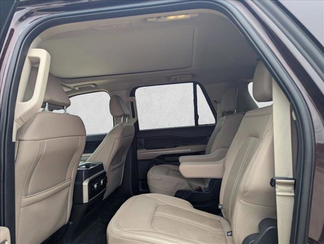 Used 2024 Ford Expedition Max Limited RWD image 12