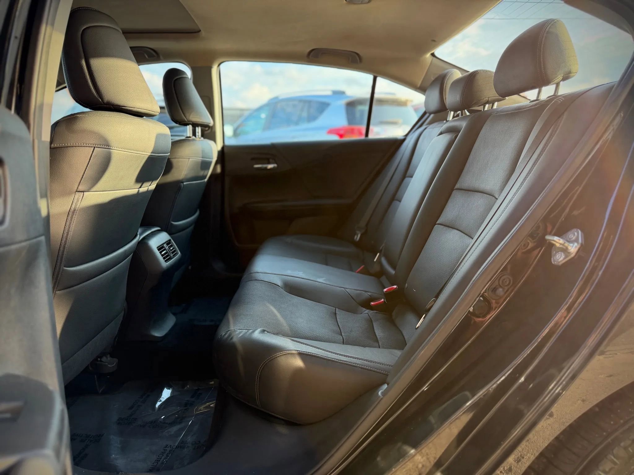 Used 2017 Honda Accord EX-L image 17