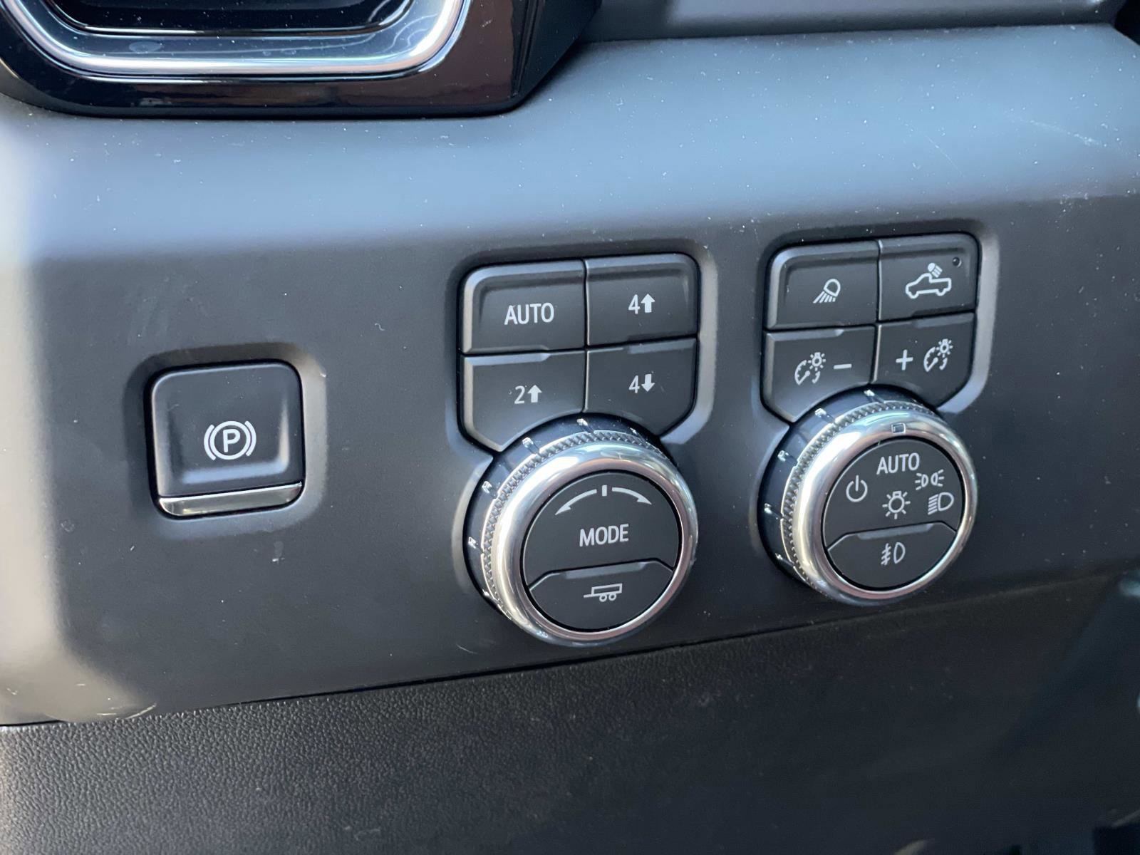 New 2026 GMC Sierra 2500 Denali Ultimate image 19