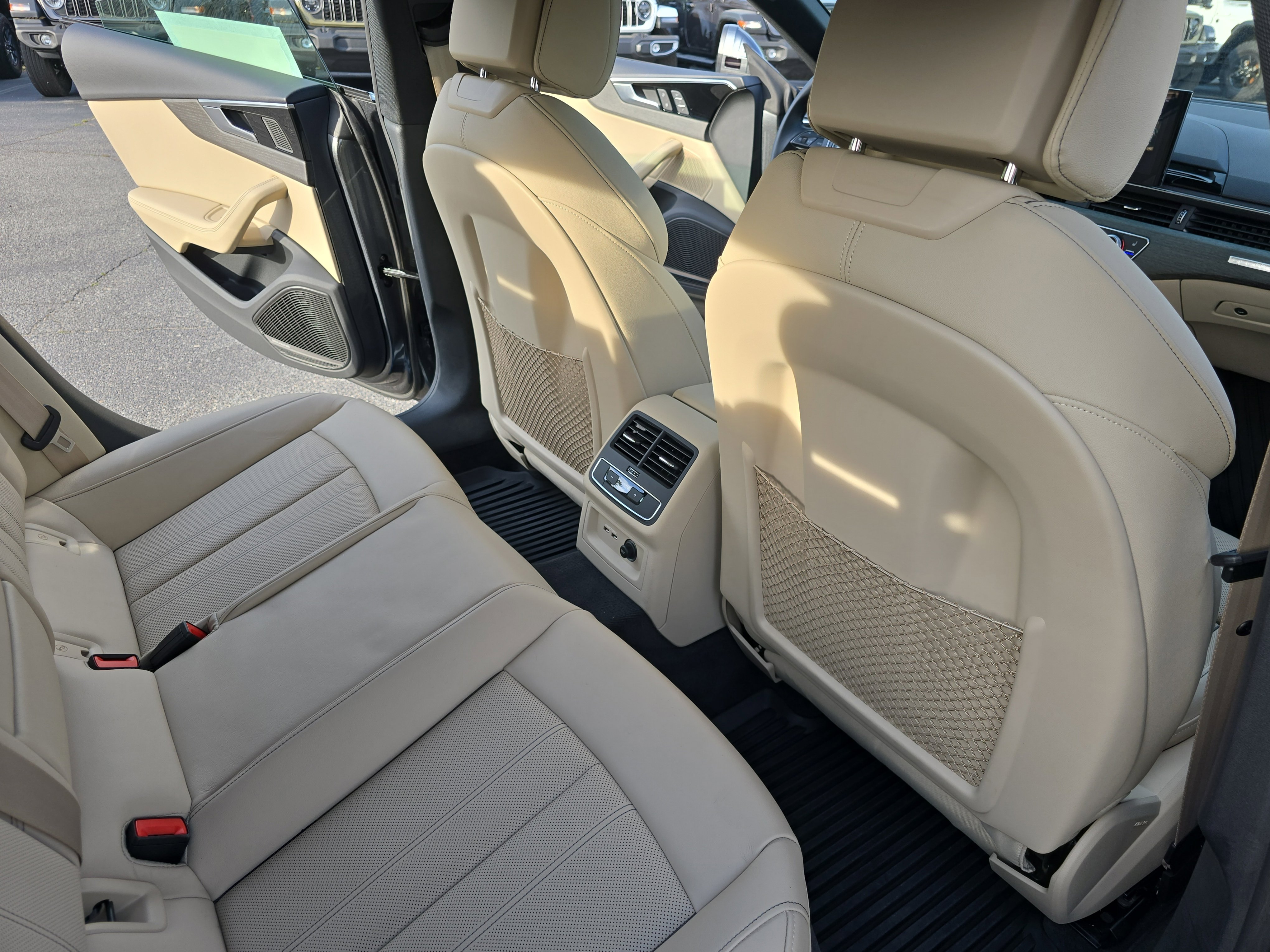 Used 2023 Audi A5 2.0T Premium Plus w/ Premium Plus image 11