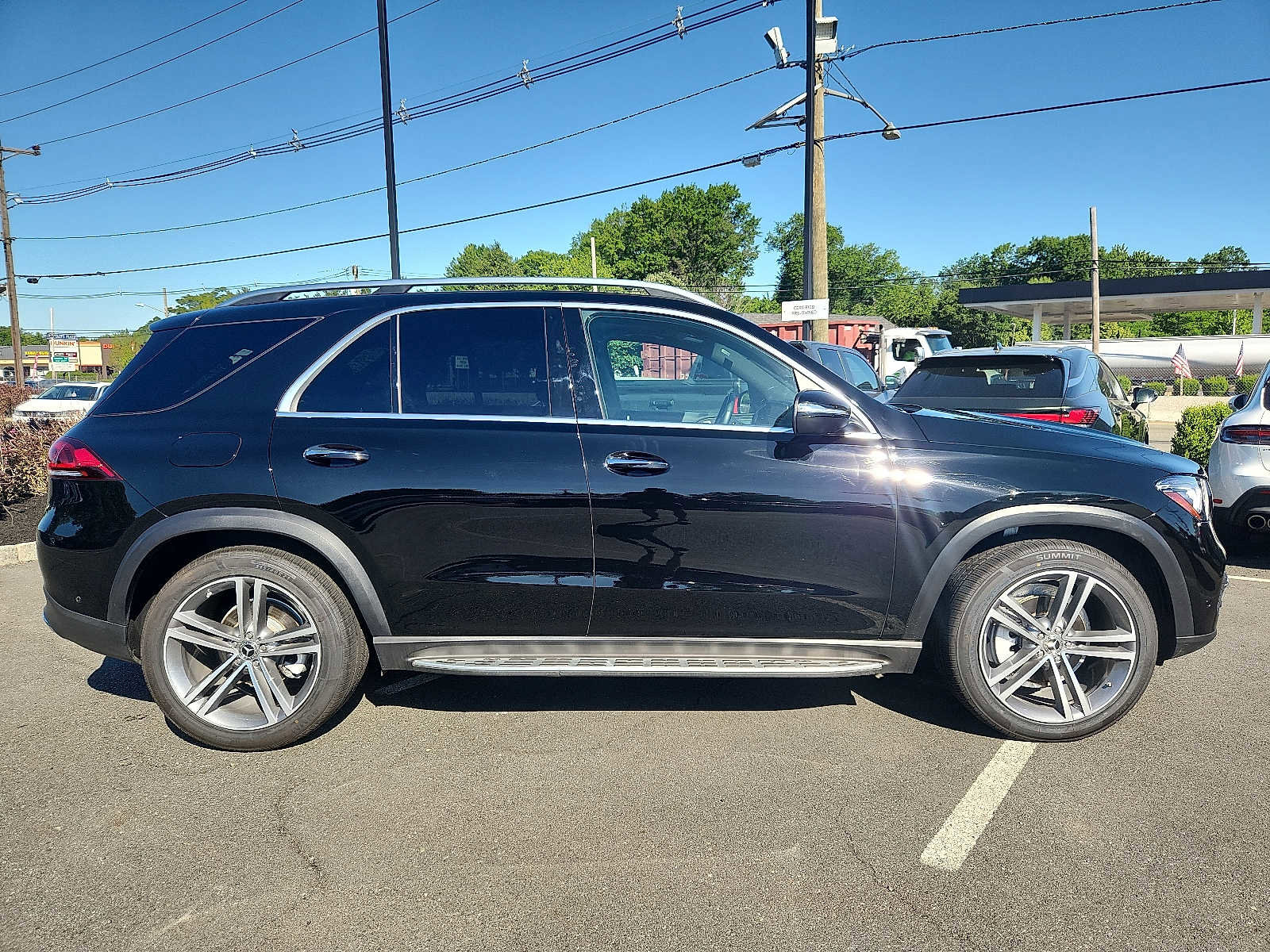 Used 2022 Mercedes-Benz GLE 350 4MATIC image 7