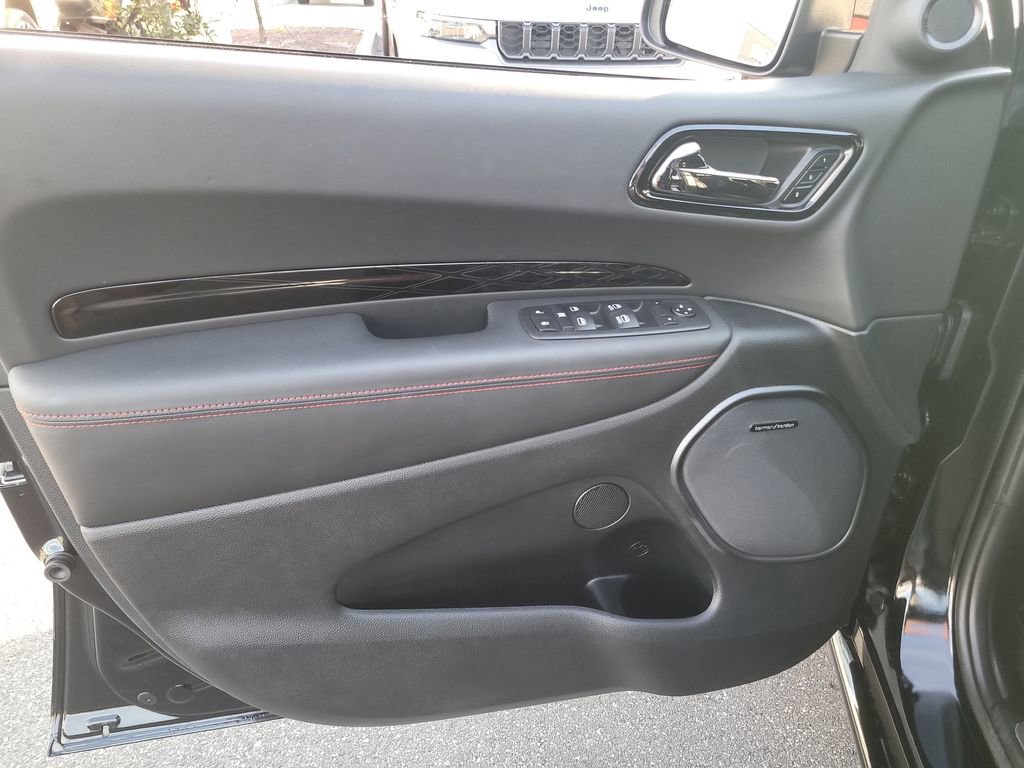 Used 2025 Dodge Durango GT image 16