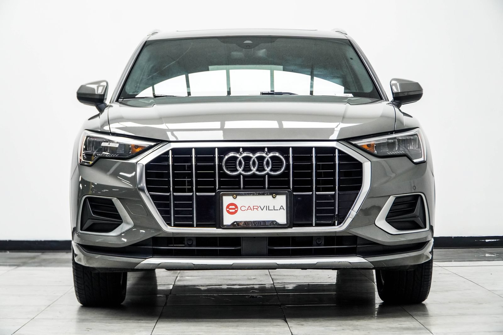 Used 2019 Audi Q3 2.0T Premium w/ Convenience Package AWD/4WD image 8