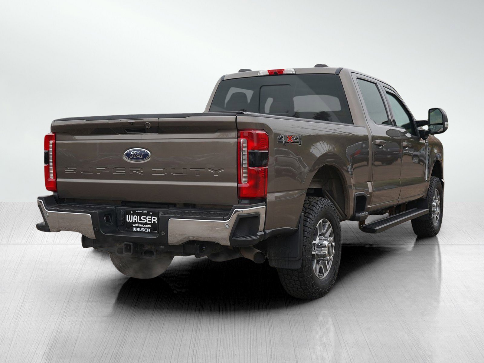 Used 2023 Ford F350 Lariat image 7