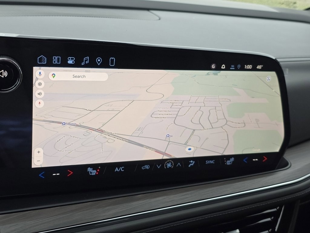 New 2026 Chevrolet Suburban LT w/ Comfort Package image 3