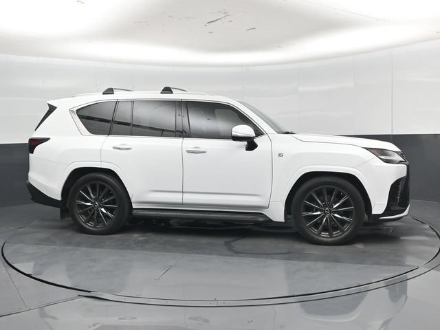 Used 2023 Lexus LX 600 F Sport w/ Accessory Package (Z1) AWD/4WD image 34