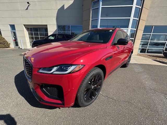 New 2025 Jaguar F-PACE R-Dynamic S image 2