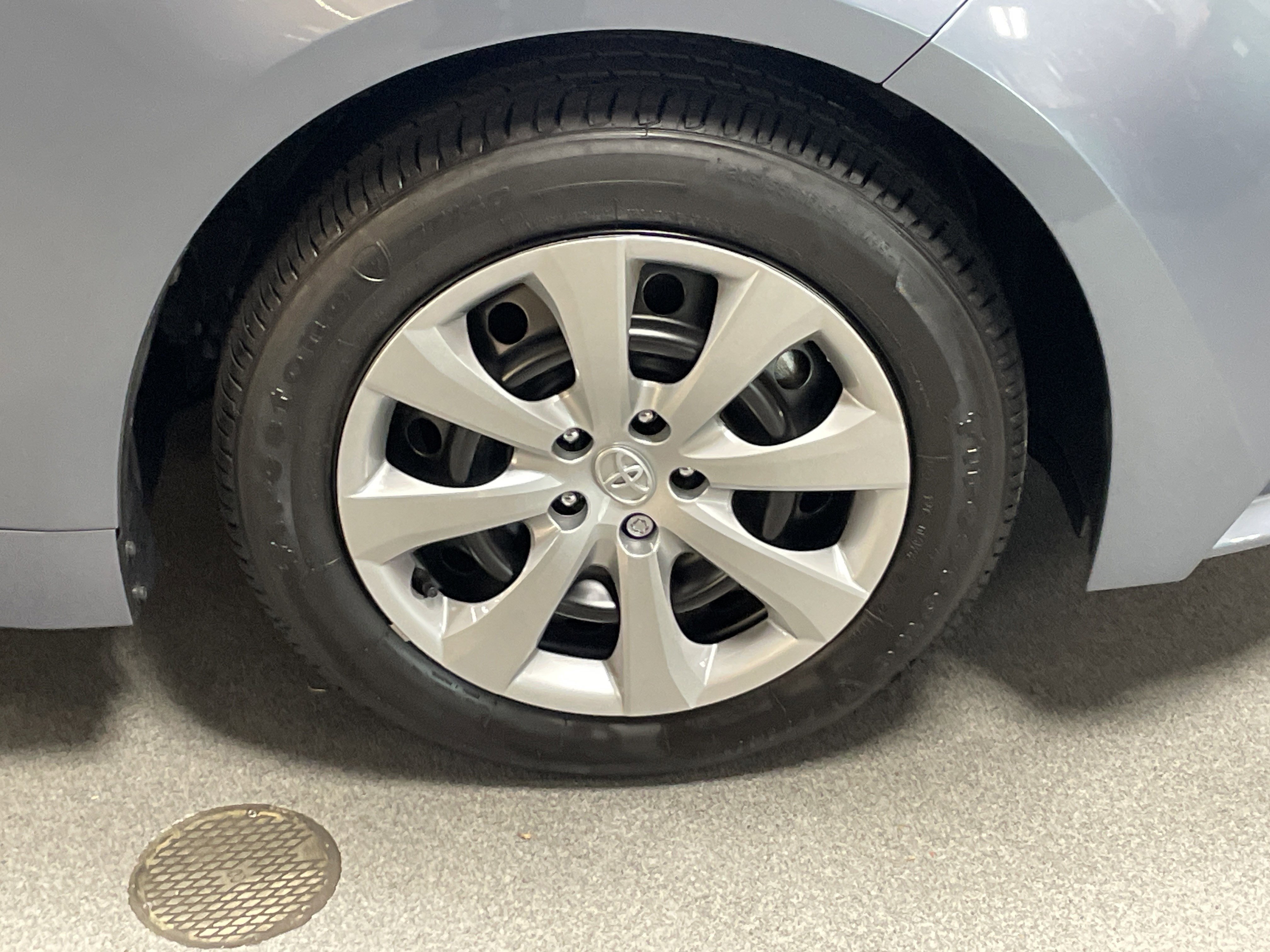 Certified 2025 Toyota Corolla LE image 13