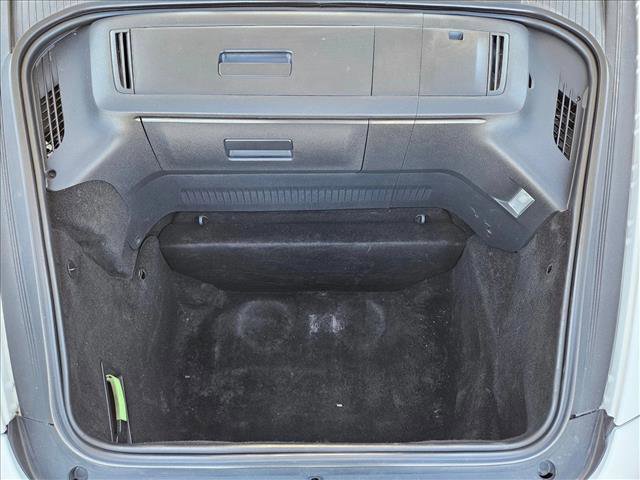 Used 2011 Porsche Cayman image 18