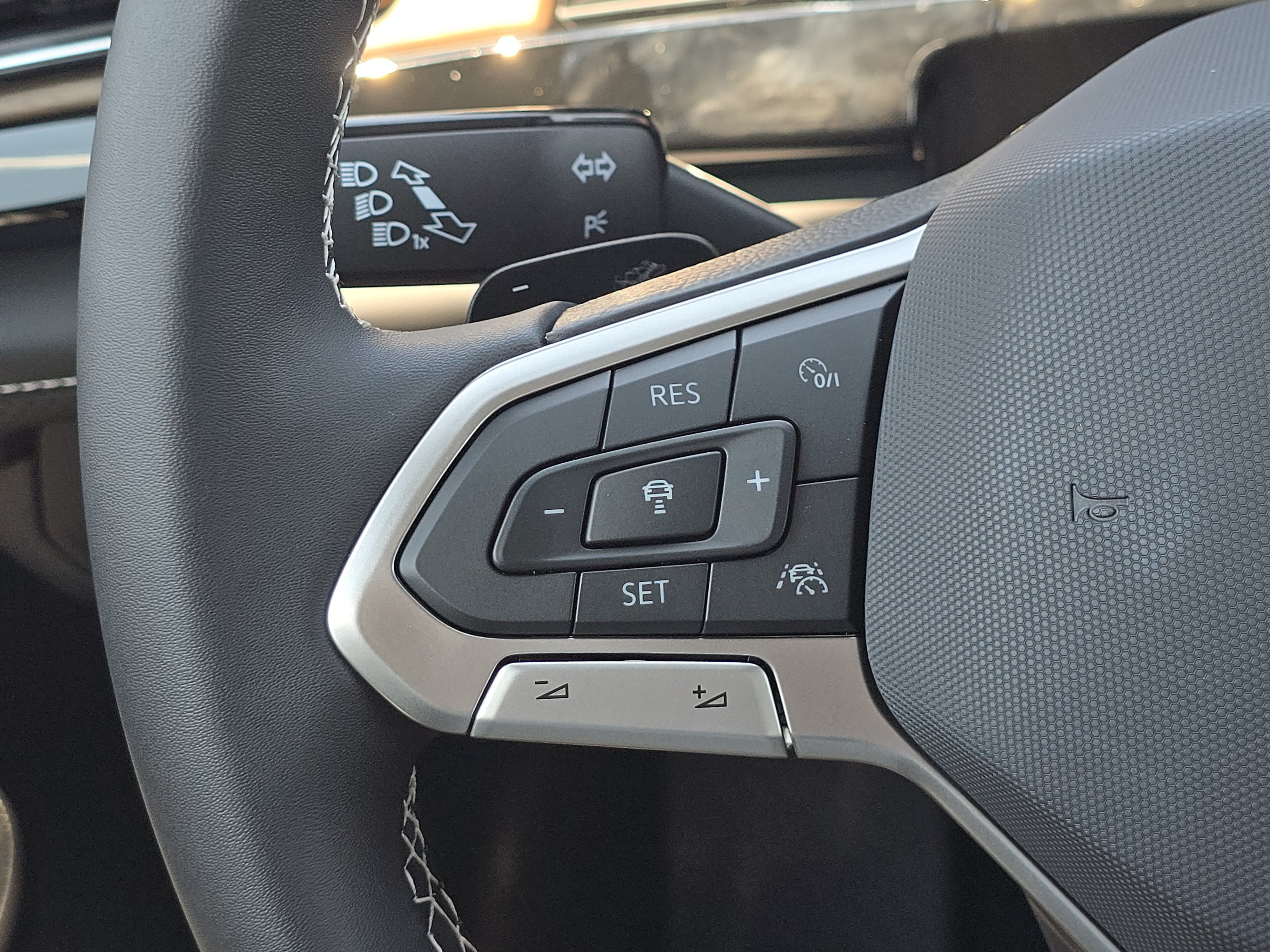 New 2026 Volkswagen Atlas SE AWD/4WD image 25