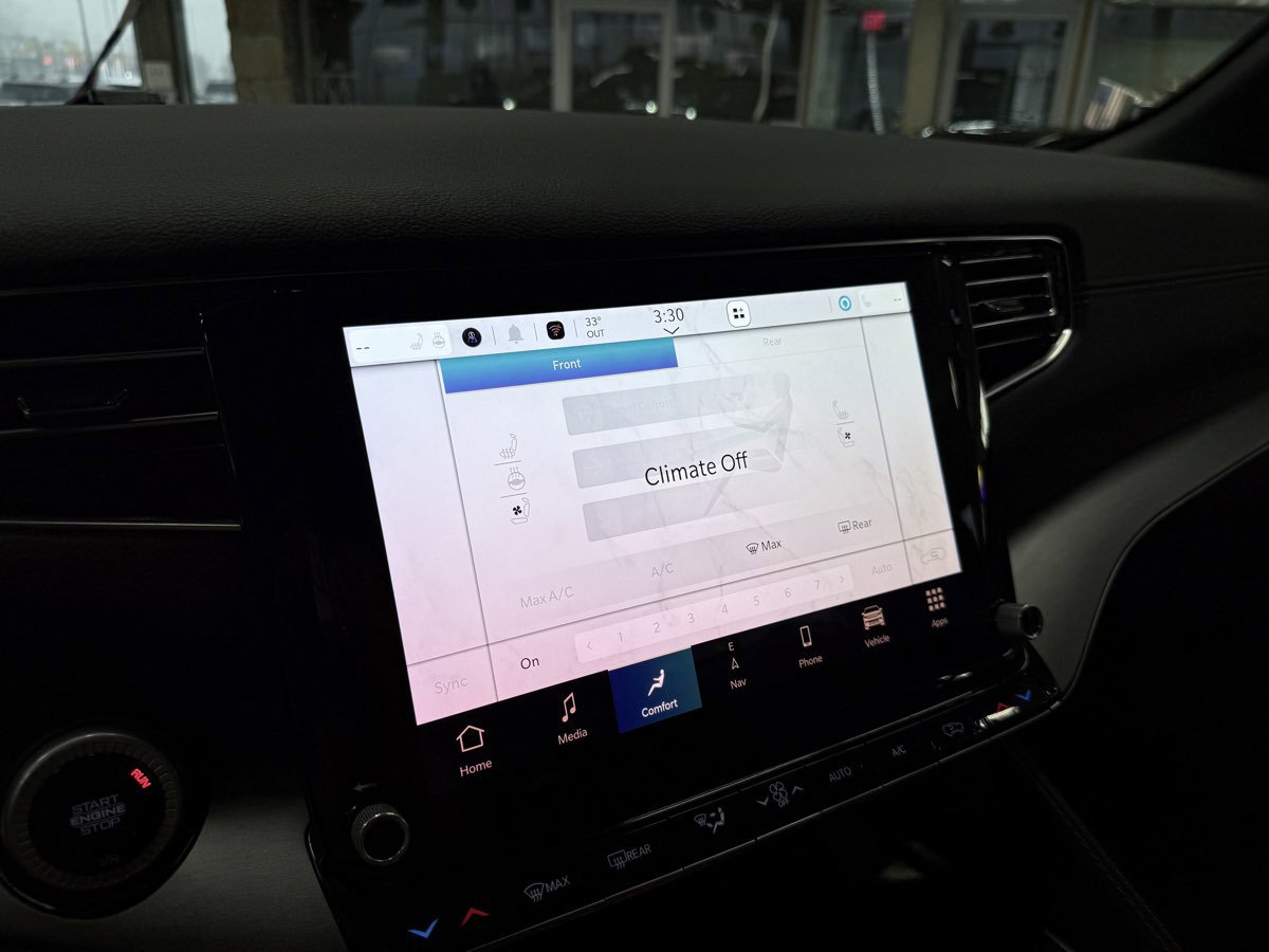 Used 2025 Jeep Wagoneer Series II image 62