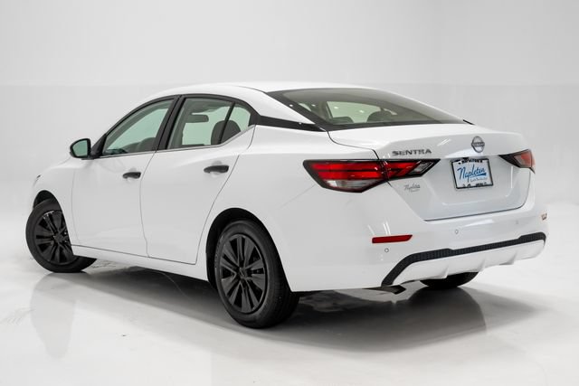 Used 2025 Nissan Sentra S FWD image 29