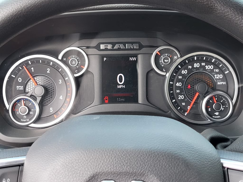 New 2026 RAM 2500 Tradesman AWD/4WD image 15