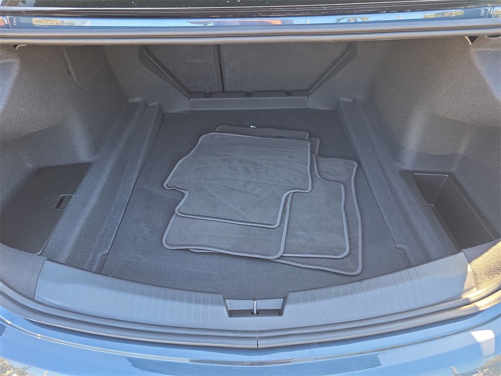 Used 2025 Cadillac CT5 Premium Luxury image 8