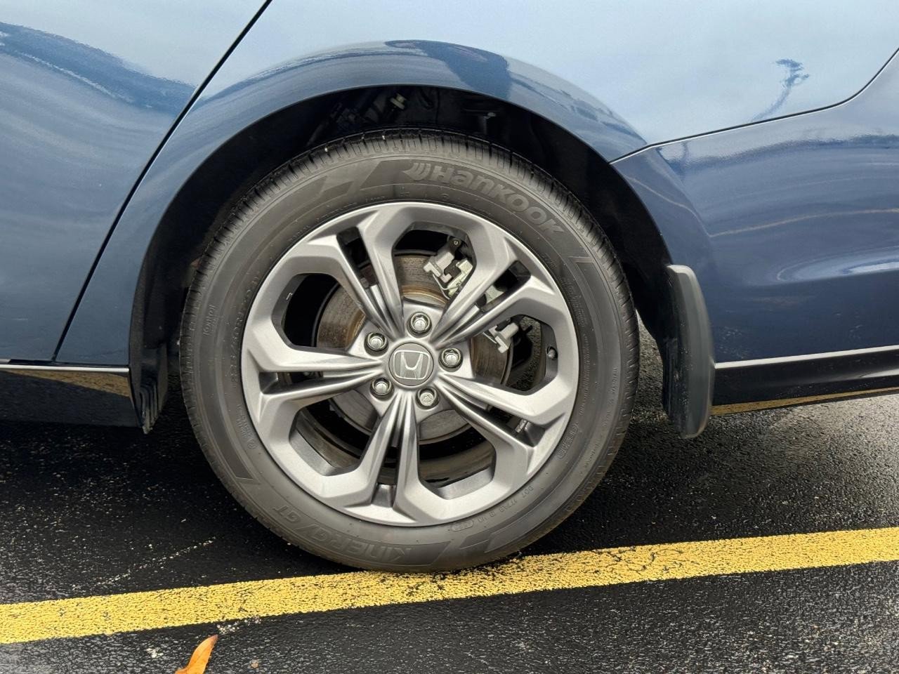 Used 2024 Honda Accord EX-L image 7