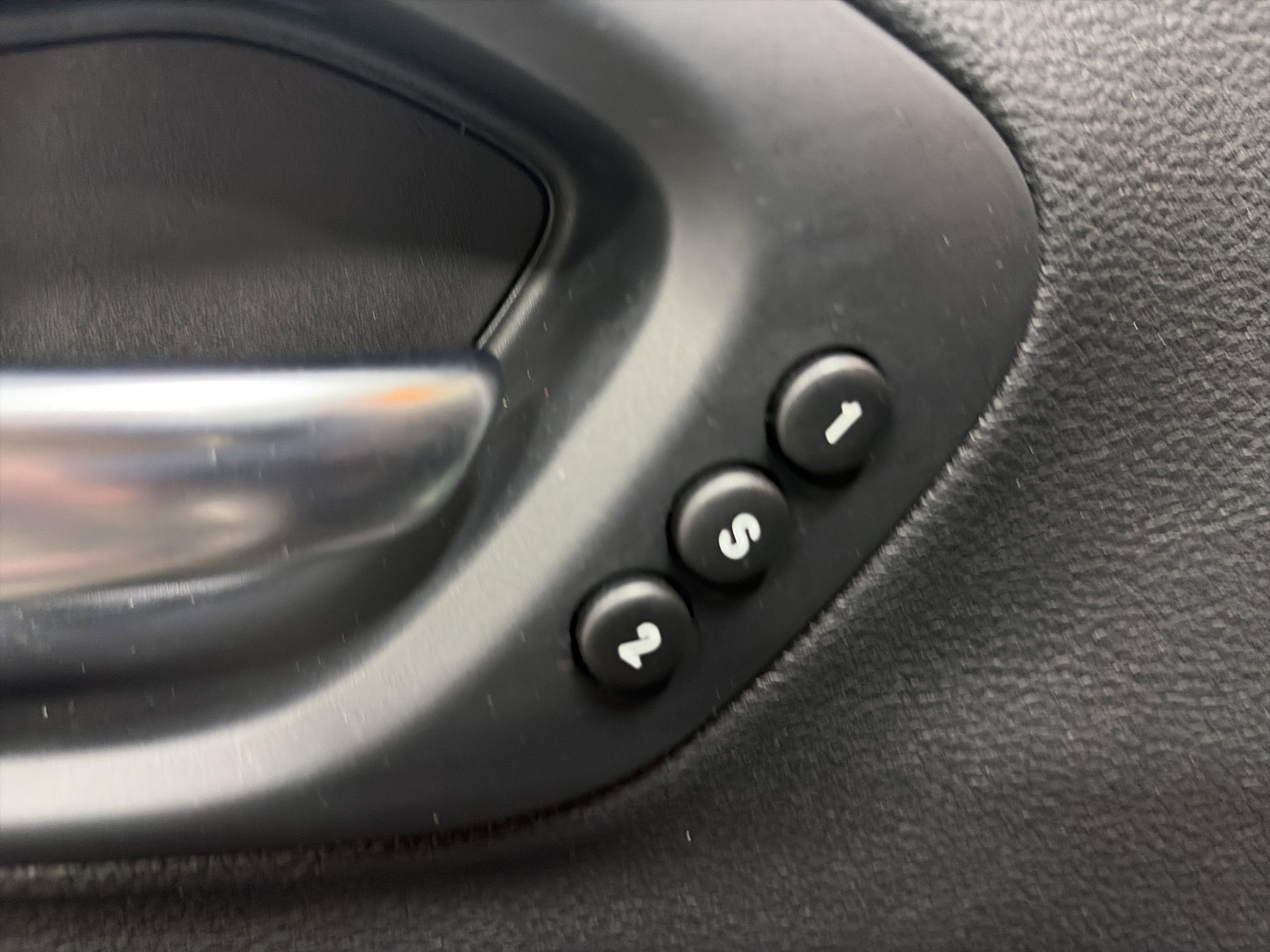 Used 2019 Jeep Cherokee Limited AWD/4WD image 24