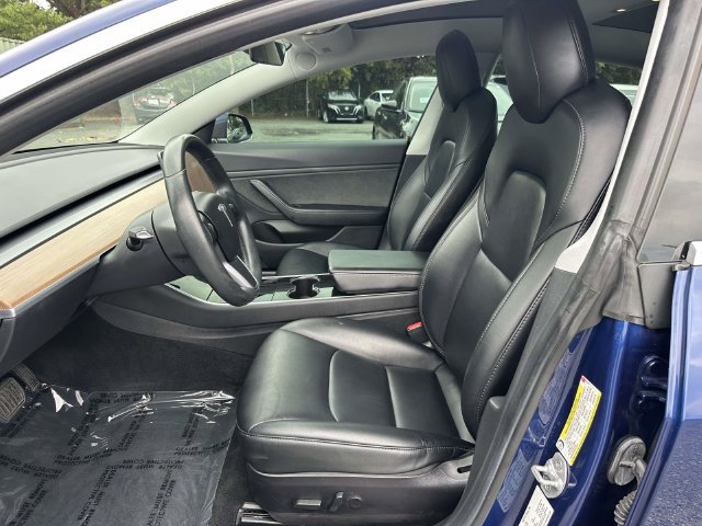 Used 2019 Tesla Model 3 Standard Range Plus RWD image 16