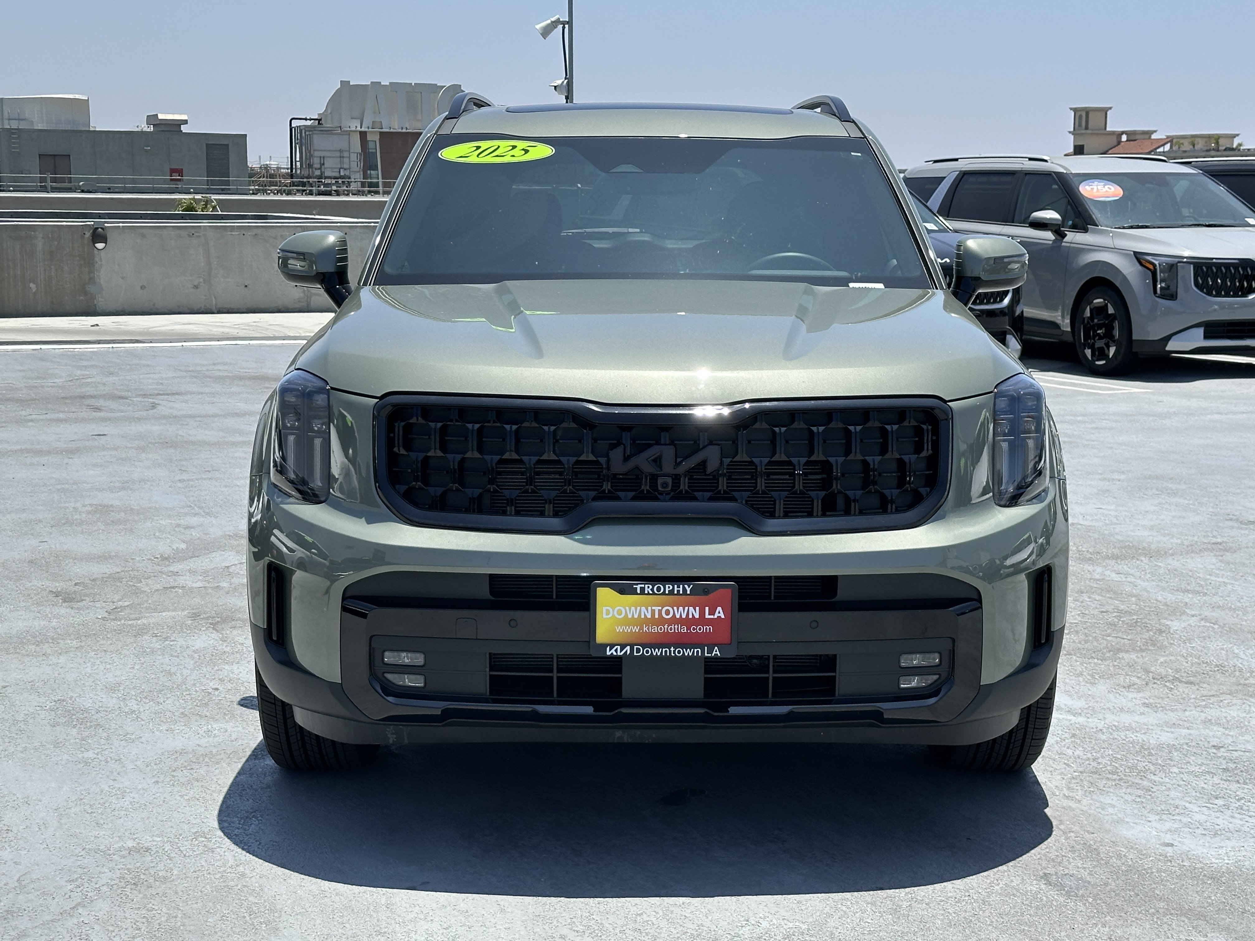 Certified 2025 Kia Telluride SX X-Line AWD/4WD image 12