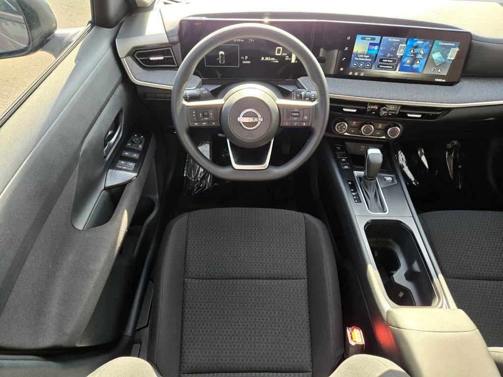 New 2026 Nissan Kicks S FWD image 8