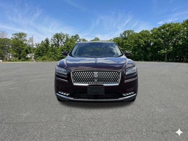 Used 2023 Lincoln Nautilus Reserve w/ Equipment Group 202A AWD/4WD image 3