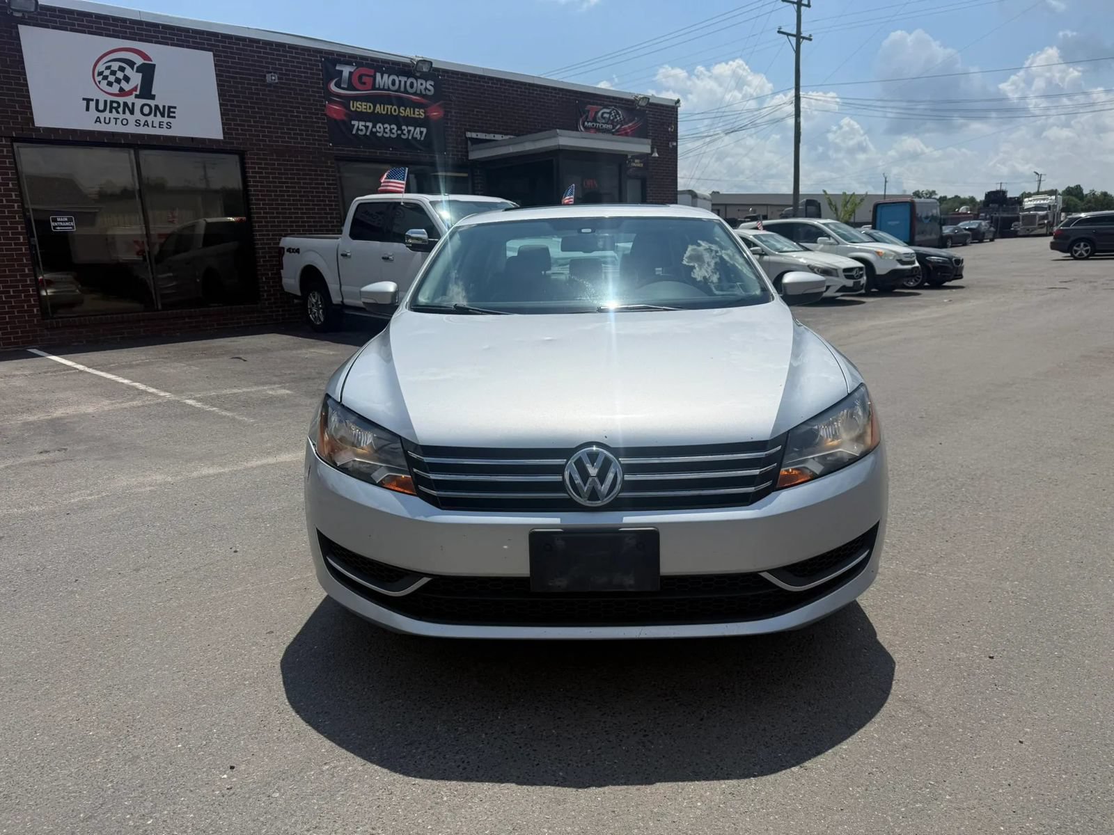 Used 2013 Volkswagen Passat 2.5 SE FWD image 8