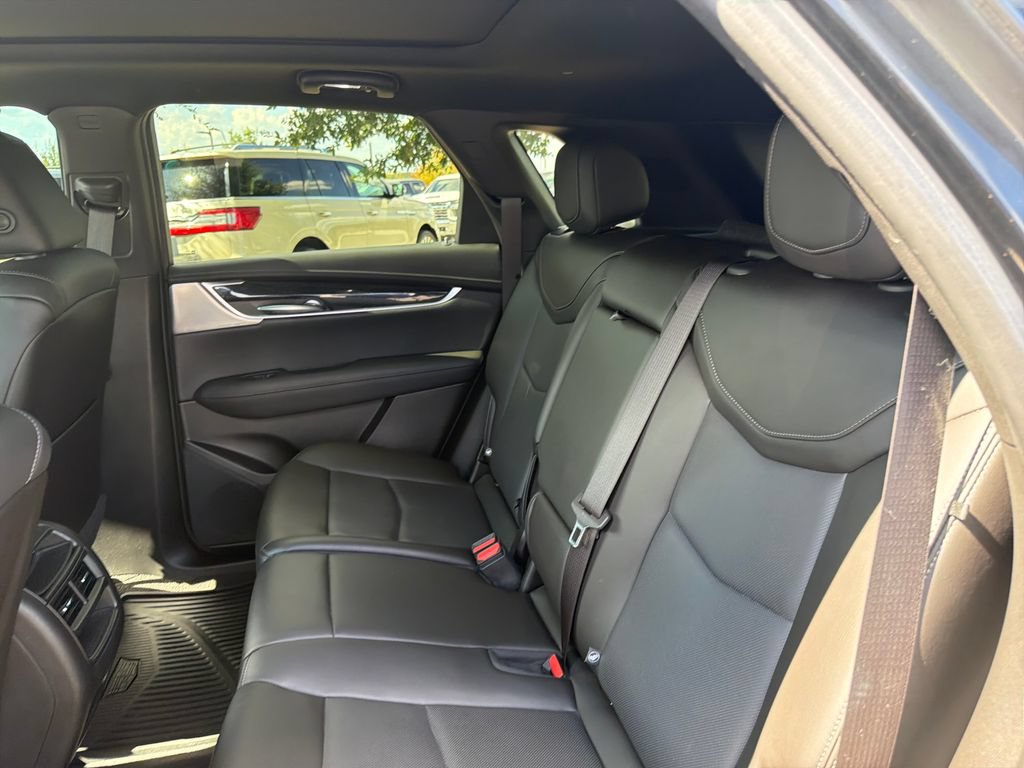Used 2023 Cadillac XT5 Premium Luxury AWD/4WD image 34