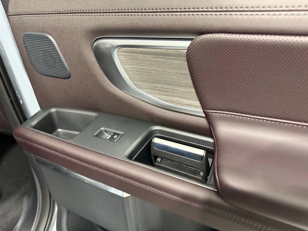 New 2025 Ford Expedition Platinum w/ Platinum Ultimate Package image 33