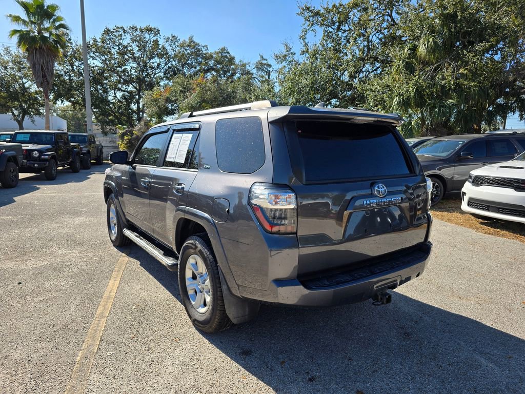 Used 2019 Toyota 4Runner SR5 Premium image 4