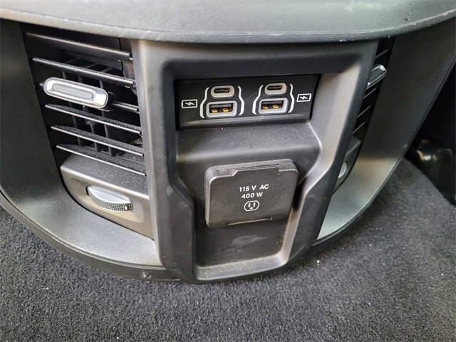 Used 2024 RAM 2500 Laramie image 10