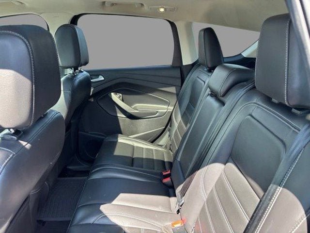 Used 2017 Ford Escape SE w/ SE Leather Comfort Package AWD/4WD image 10