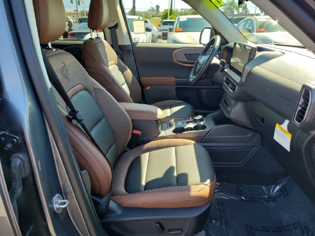 Used 2026 Ford Bronco Sport Outer Banks AWD/4WD image 17