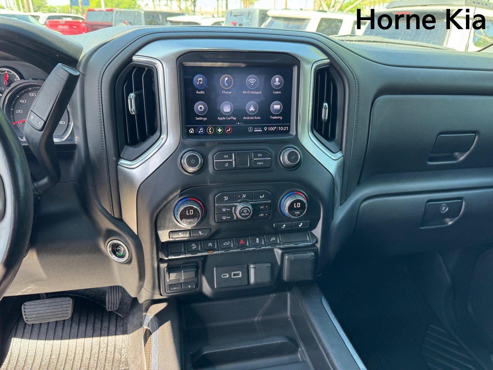 Used 2020 Chevrolet Silverado 1500 LT Trail Boss AWD/4WD image 19