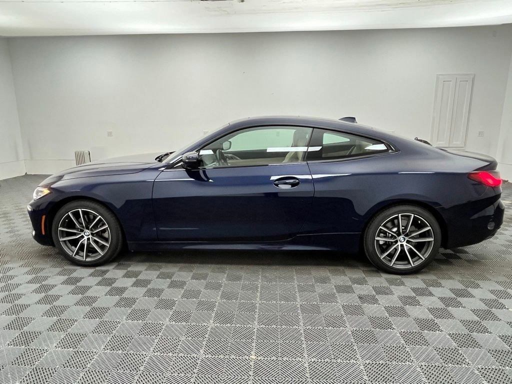 Used 2023 BMW 430i xDrive Coupe w/ Premium Package AWD/4WD image 10