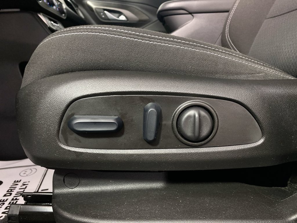 Certified 2024 GMC Terrain SLE w/ Driver Convenience Package FWD image 12