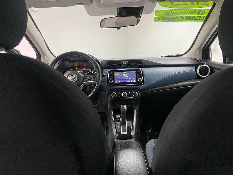 Used 2023 Nissan Versa SV image 29
