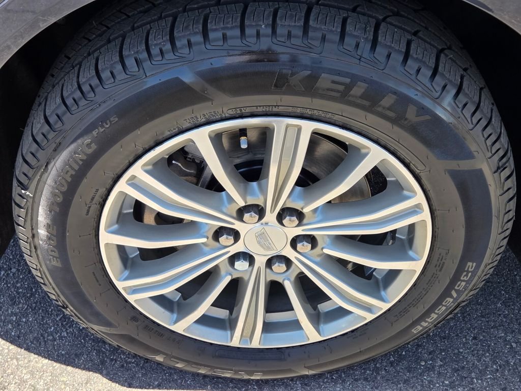 Used 2019 Cadillac XT5 Luxury FWD image 12