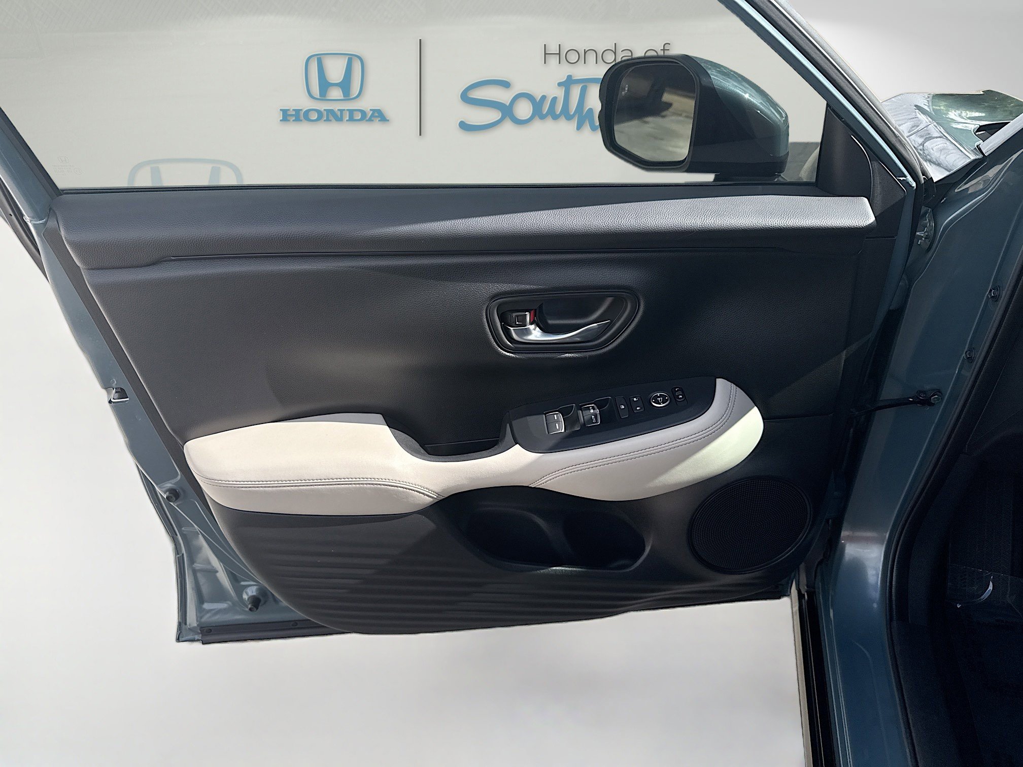 Certified 2024 Honda HR-V EX-L image 19