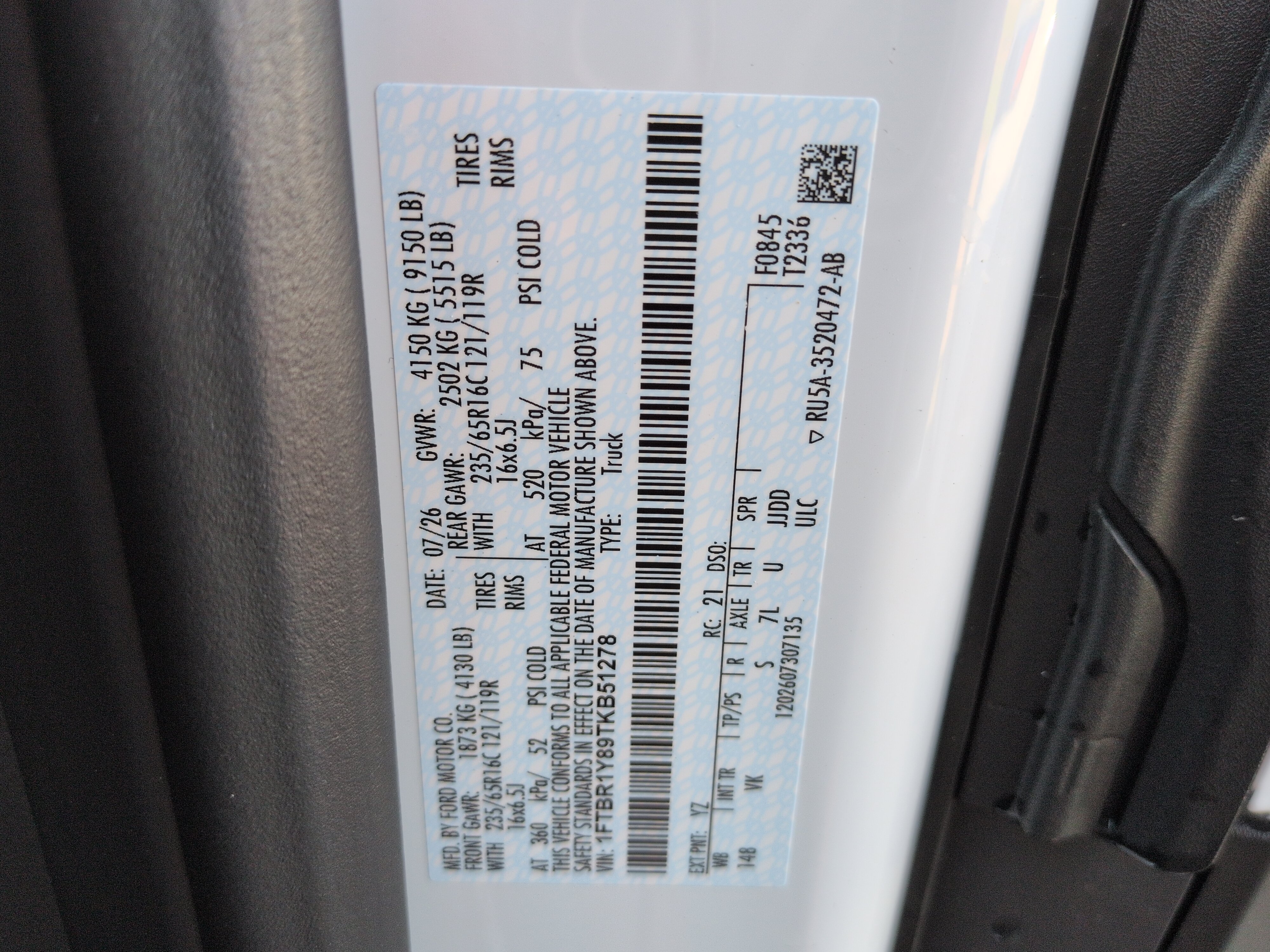New 2026 Ford Transit 250 Low Roof w/ Load Area Protection Package RWD image 24