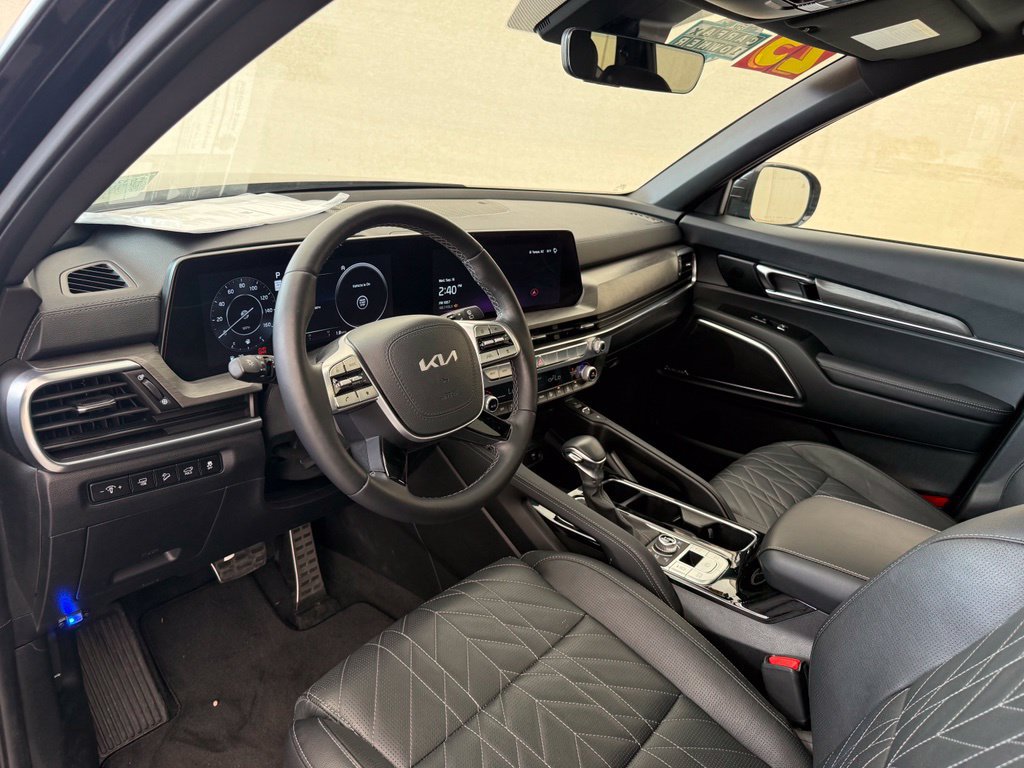 Used 2025 Kia Telluride SX X-Line AWD/4WD image 26