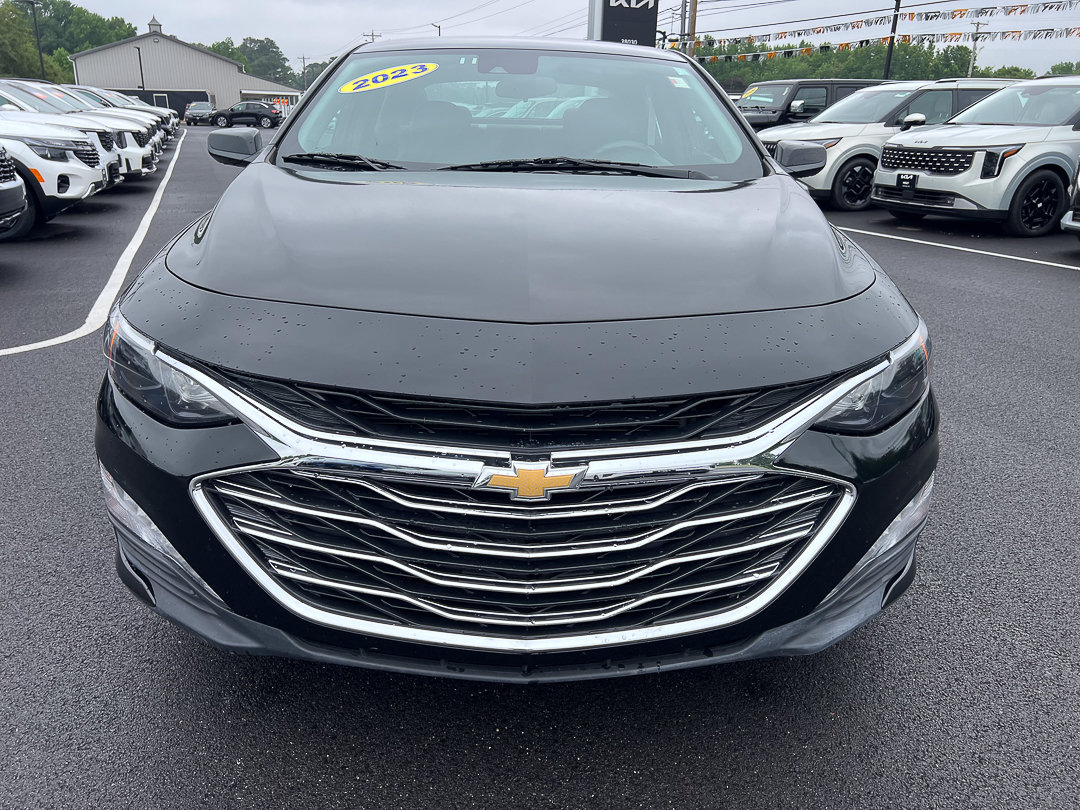 Used 2023 Chevrolet Malibu LT FWD image 9