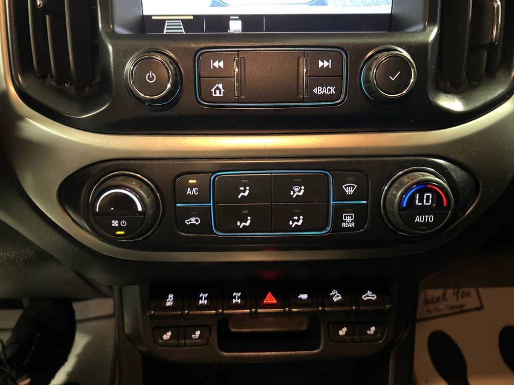 Used 2020 Chevrolet Colorado ZR2 w/ Colorado ZR2 Bison Edition AWD/4WD image 17