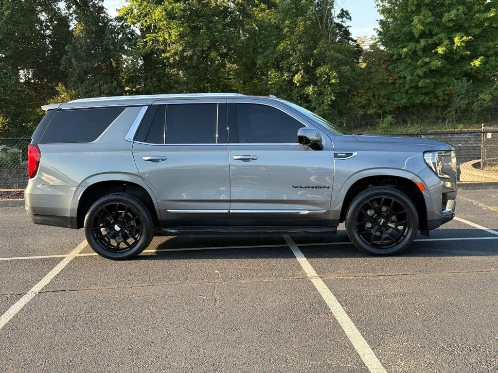 Used 2021 GMC Yukon SLT image 4