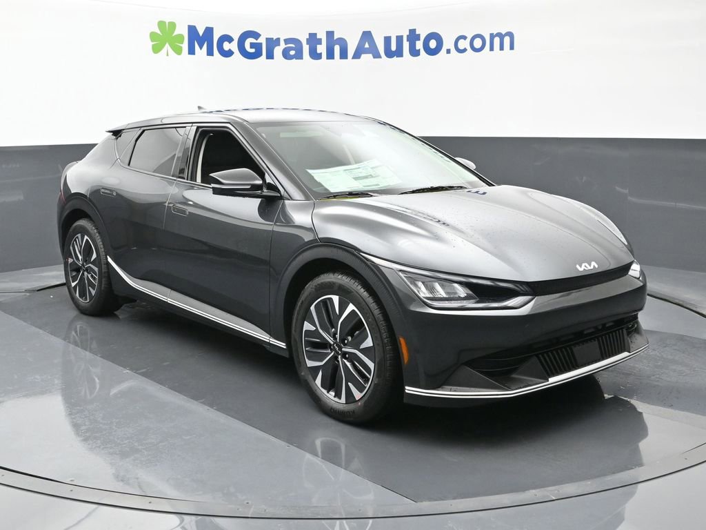 Used 2024 Kia EV6 Light image 2
