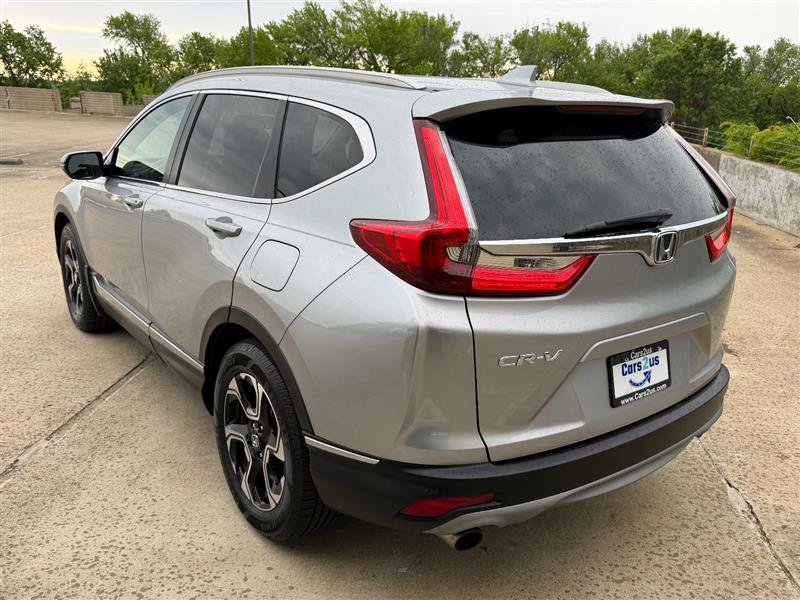 Used 2017 Honda CR-V Touring image 4