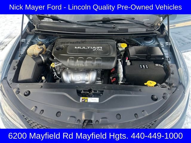 Used 2015 Chrysler 200 S image 22