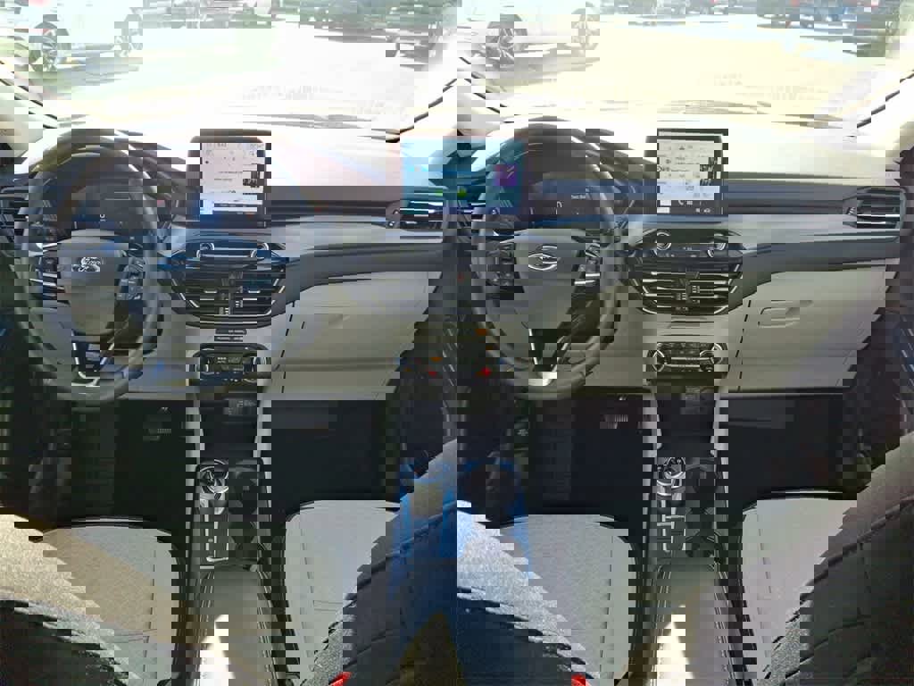 Used 2023 Ford Escape Active image 10