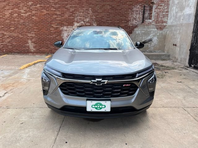New 2026 Chevrolet Trax RS w/ Driver Confidence Package FWD image 2
